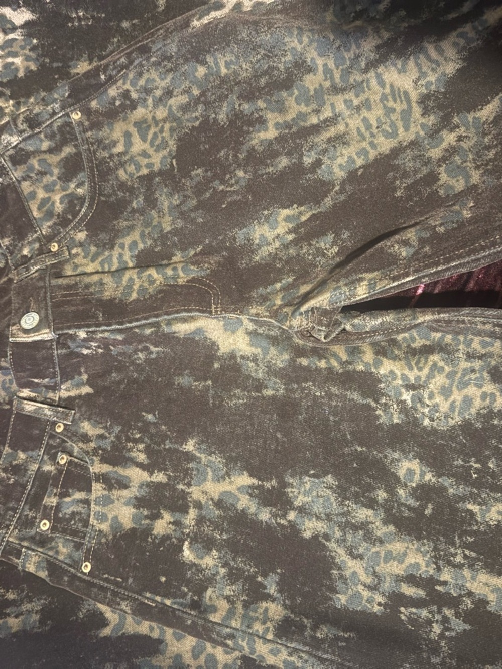 NWOT Black velour hidden leopard print Jeans